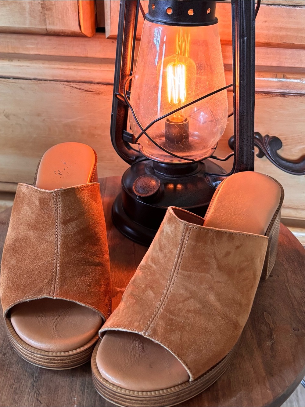 Women’s Suede Open-Toe Slide Heels in Brown
